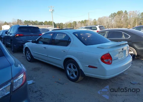 2001 Nissan Maxima Gle from USA, damaged, VIN JN1CA31A21T305456